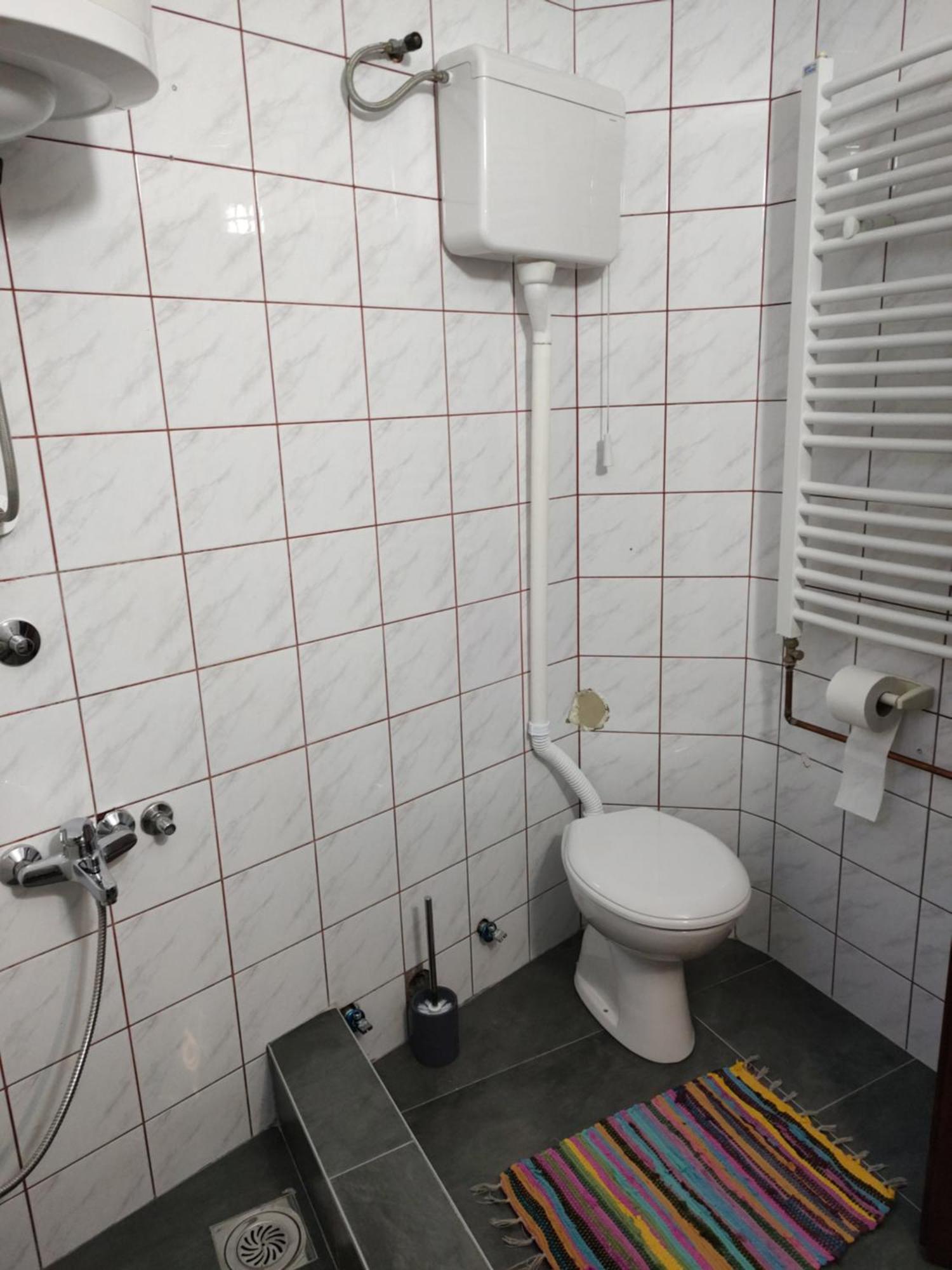 Ferienwohnung Stan Sremska Mitrovica Exterior foto