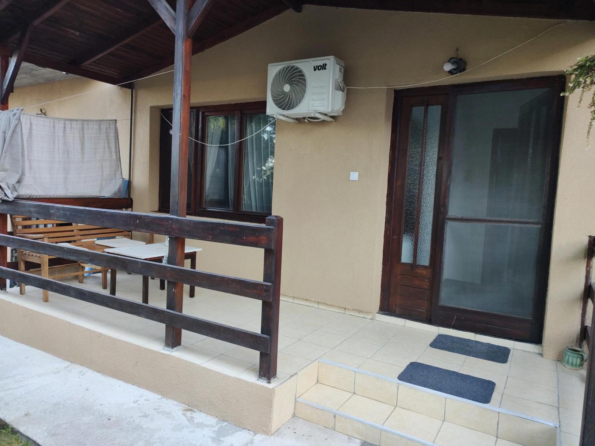Ferienwohnung Stan Sremska Mitrovica Exterior foto
